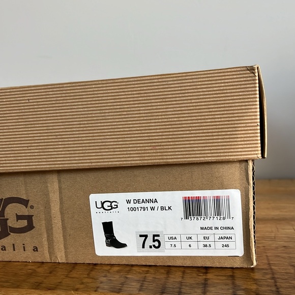 UGG Deanna Black Suede Leather Mid Rise Biker Boots with Box size 7.5 - Picture 3 of 12